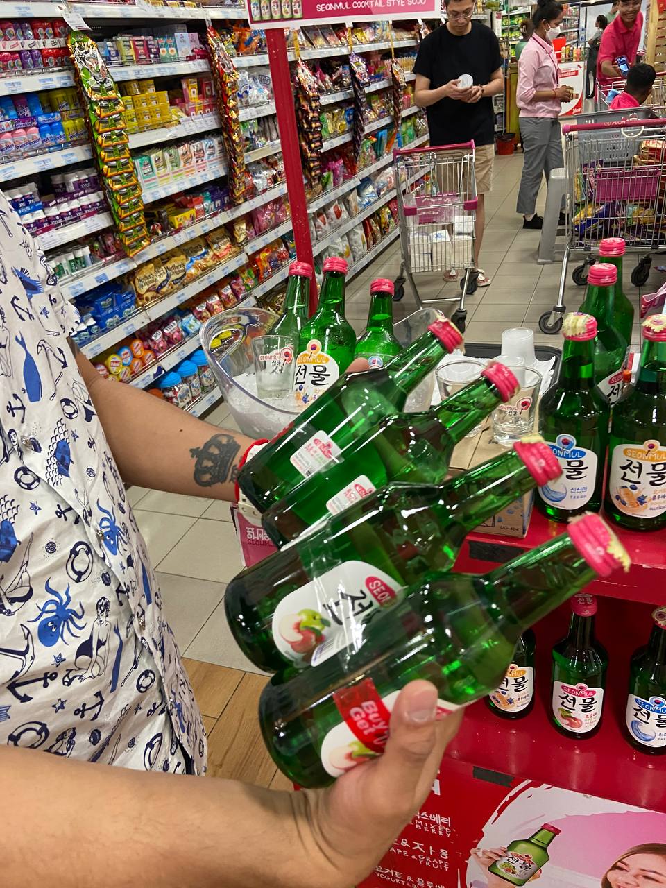 Da Houg Heng Enterprise hosts AEON 1 Seonmul wine tasting